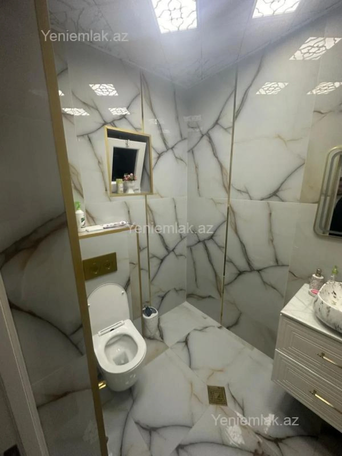 Satılır 4 otaqlı həyət evi 150 m²