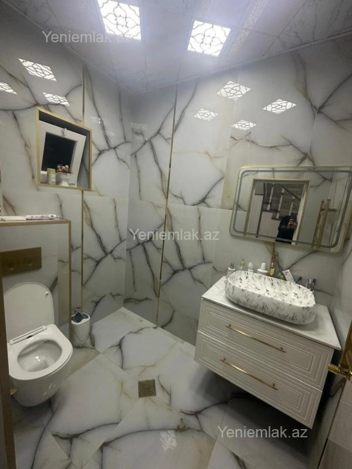 Satılır 4 otaqlı həyət evi 150 m²