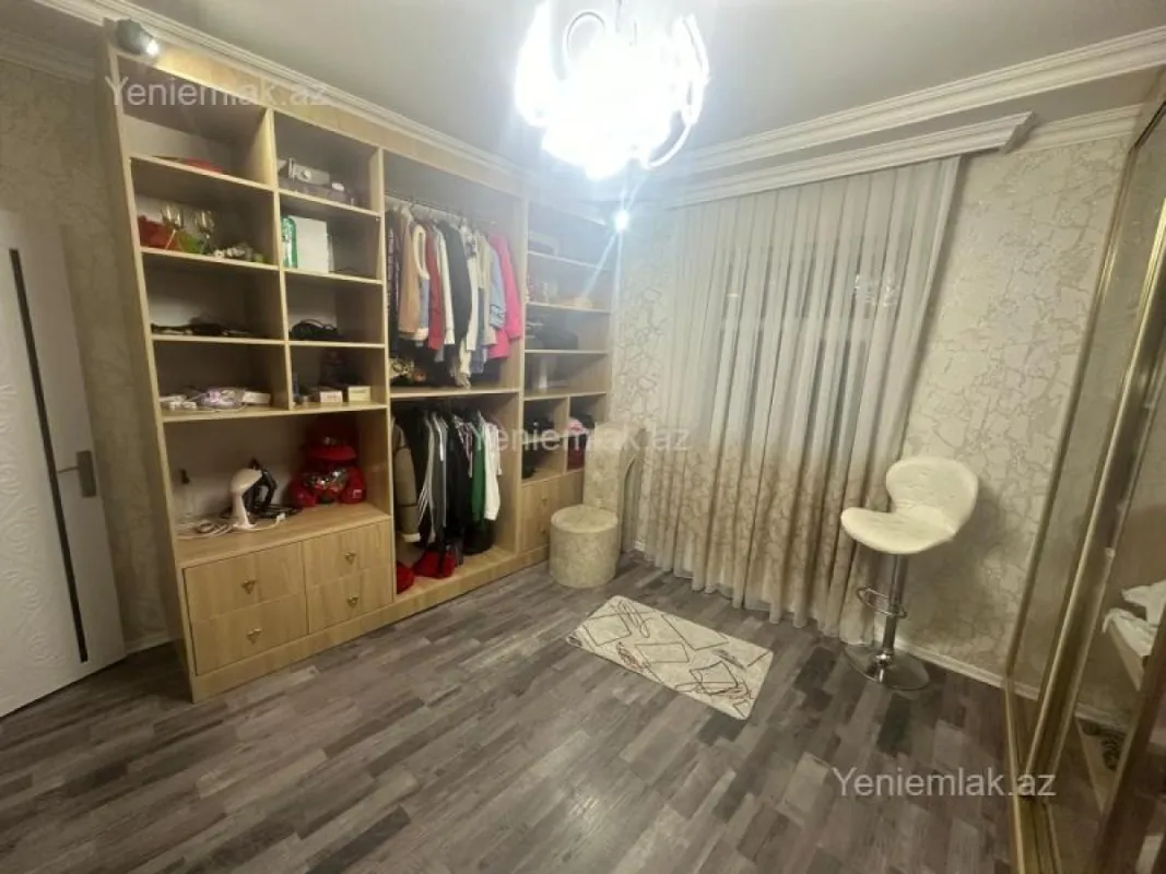 Satılır 4 otaqlı həyət evi 150 m²
