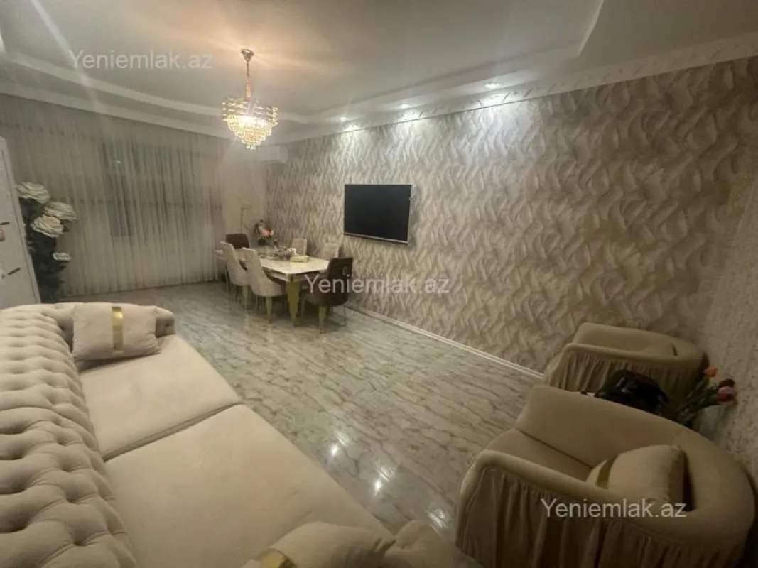 Satılır 4 otaqlı həyət evi 150 m²