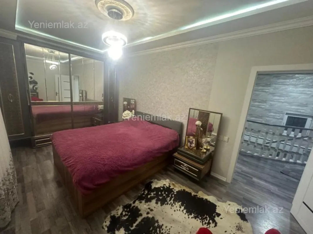 Satılır 4 otaqlı həyət evi 150 m²