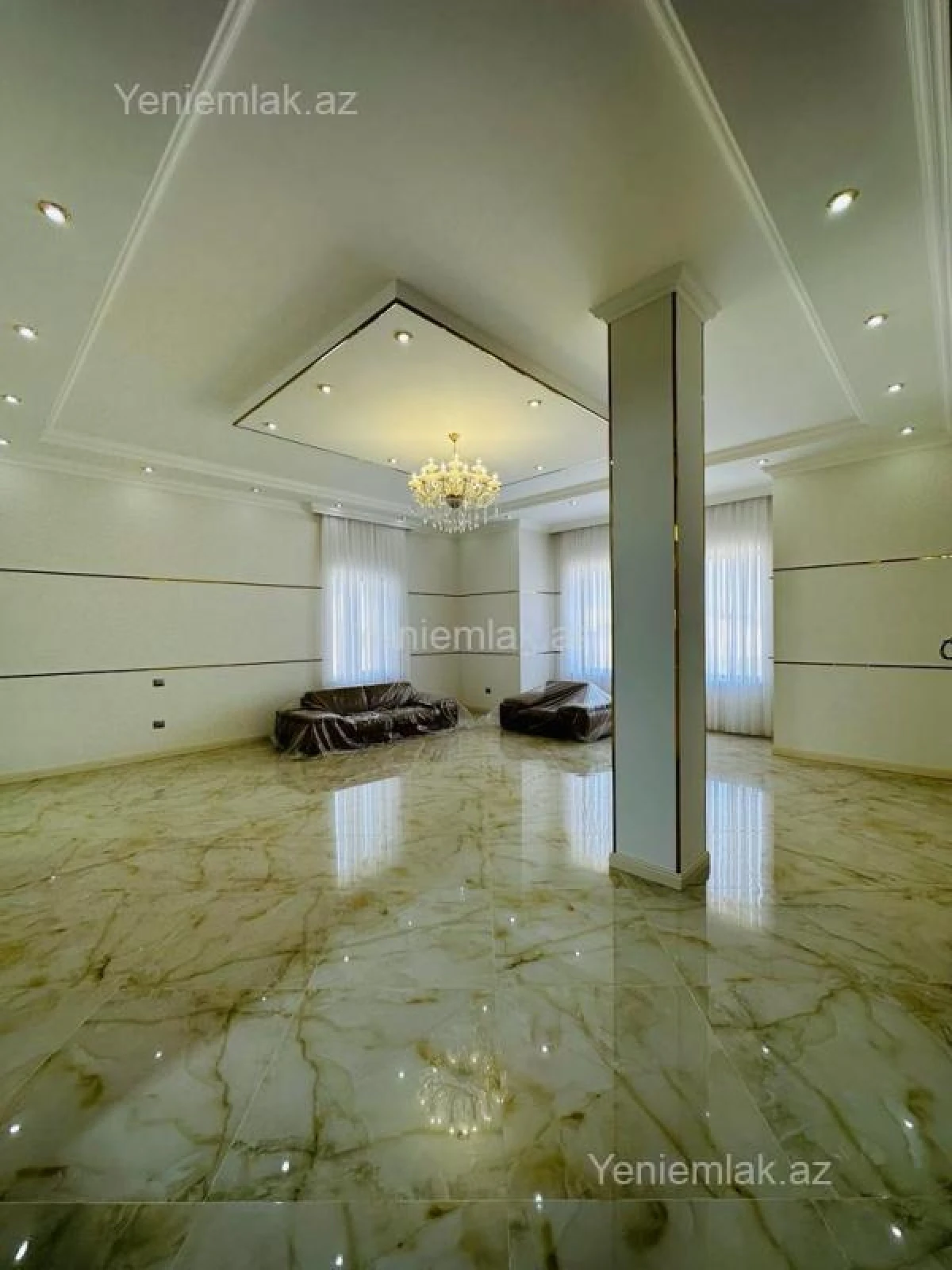 Satılır 6 otaqlı həyət evi 350 m²