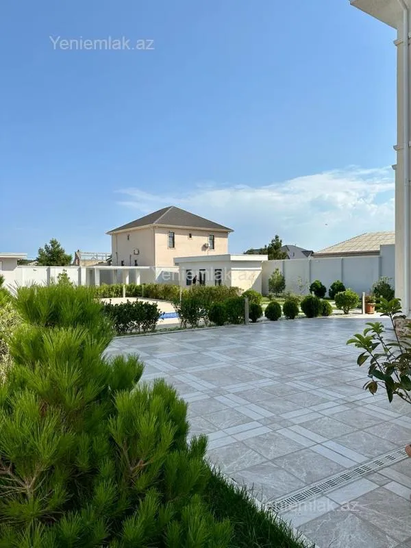 Satılır 6 otaqlı həyət evi 350 m²