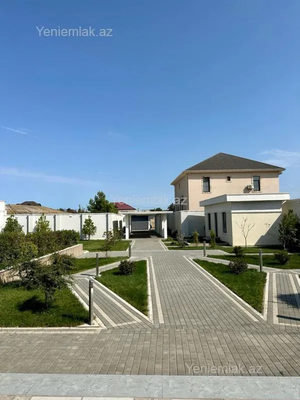 Satılır 6 otaqlı həyət evi 350 m²