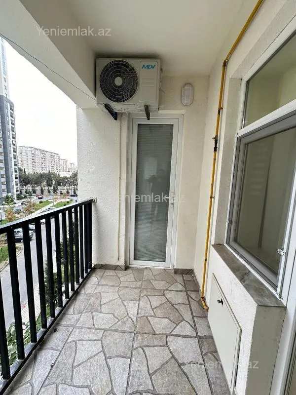 Satılır 2 otaqlı yeni tikili 90 m²