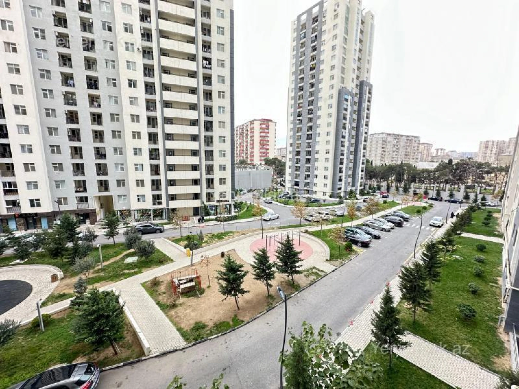 Satılır 2 otaqlı yeni tikili 90 m²