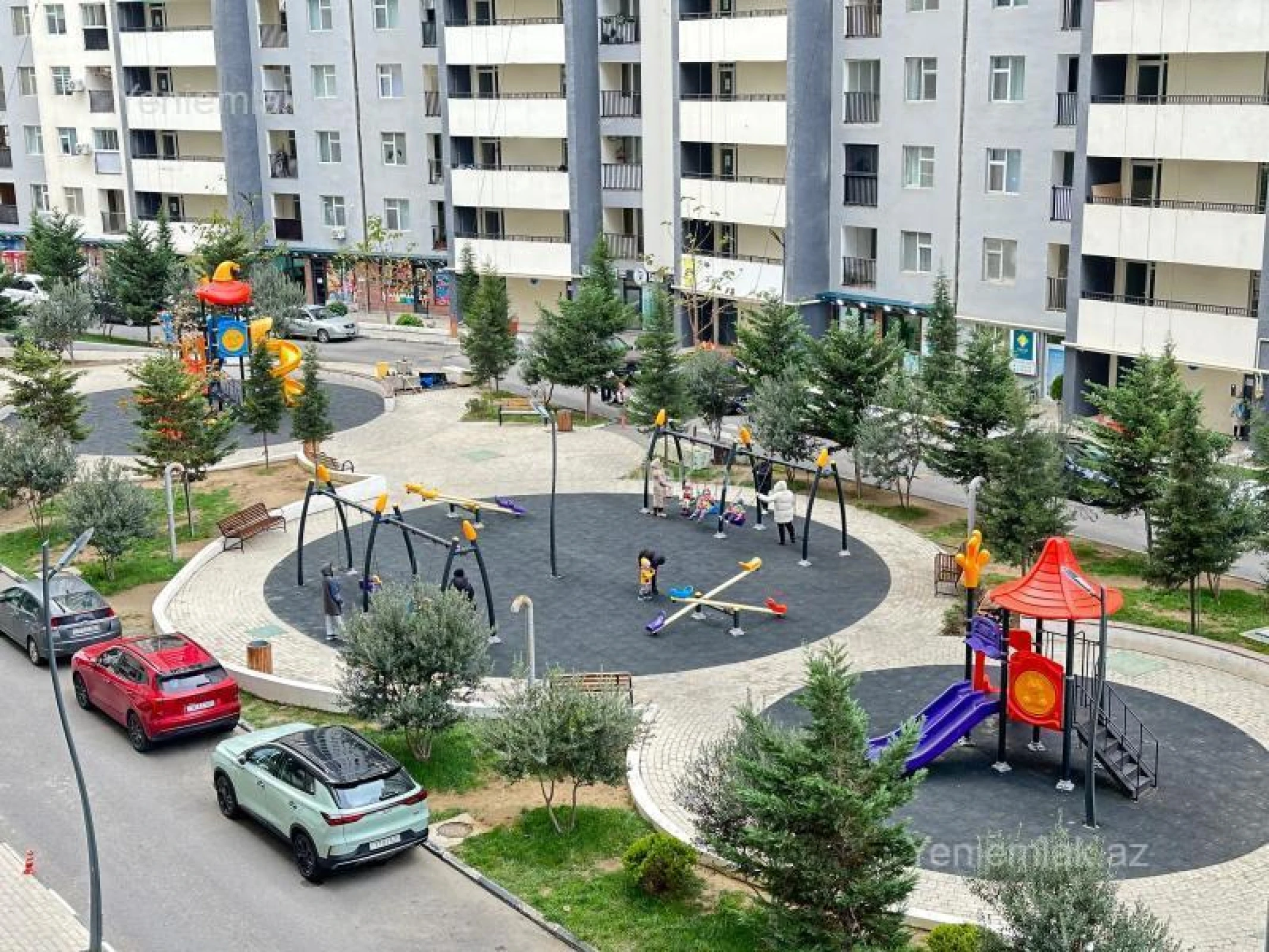 Satılır 2 otaqlı yeni tikili 90 m²