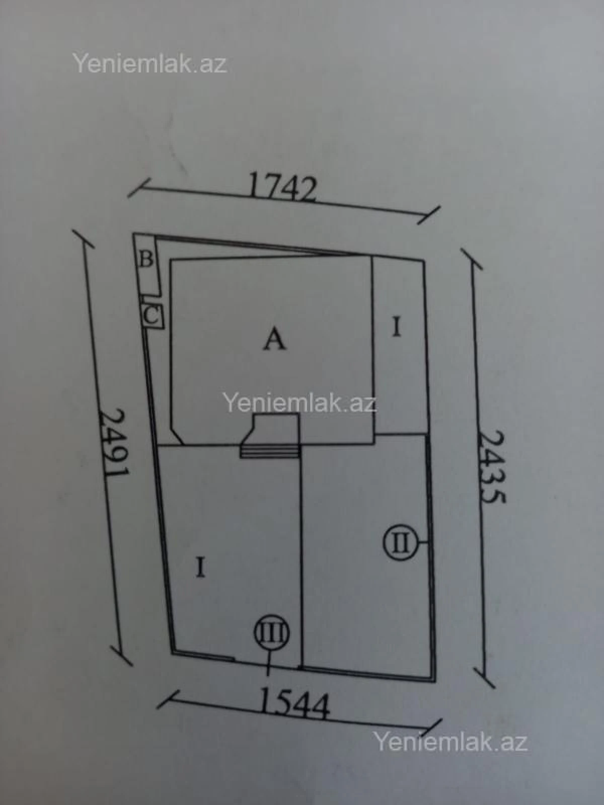 Satılır 6 otaqlı həyət evi 400 m²