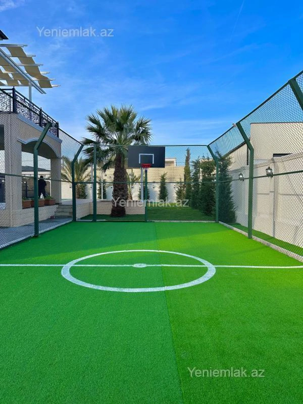 Satılır 5 otaqlı həyət evi 460 m²