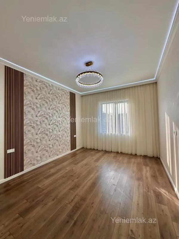 Satılır 5 otaqlı həyət evi 460 m²