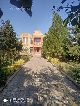 Satılır 6 otaqlı həyət evi 340 m²