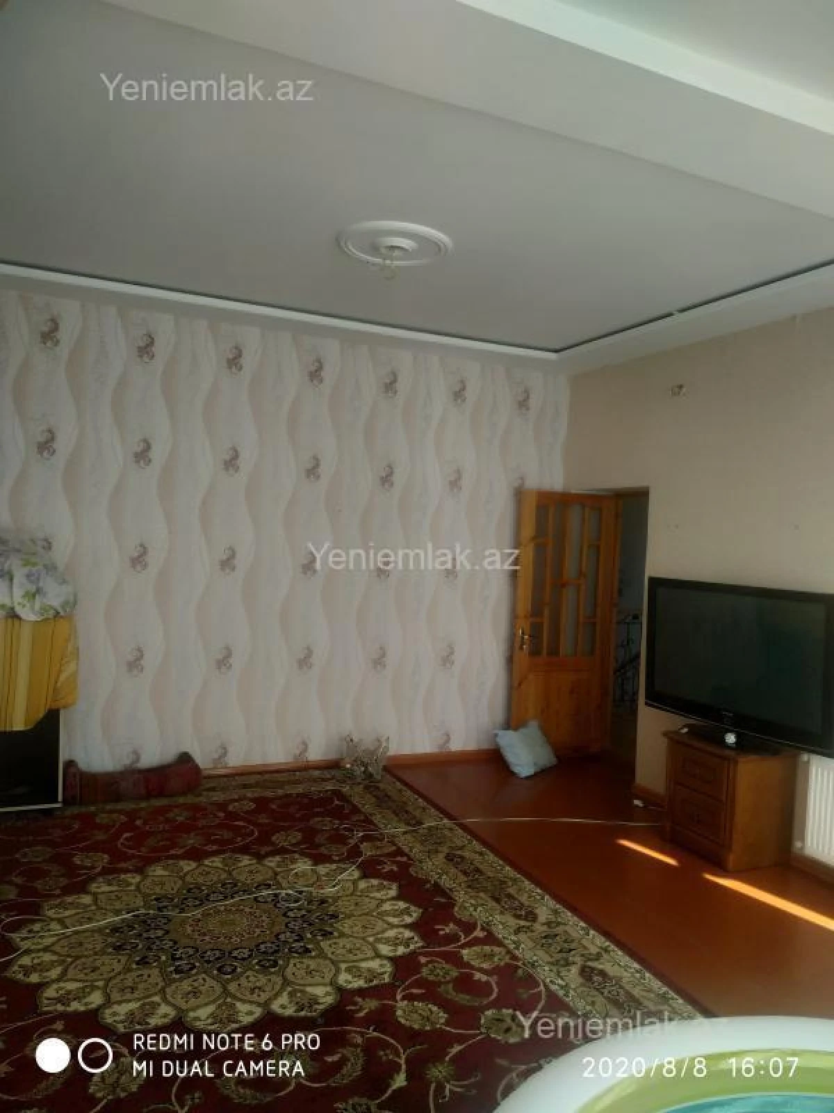 Satılır 6 otaqlı həyət evi 340 m²