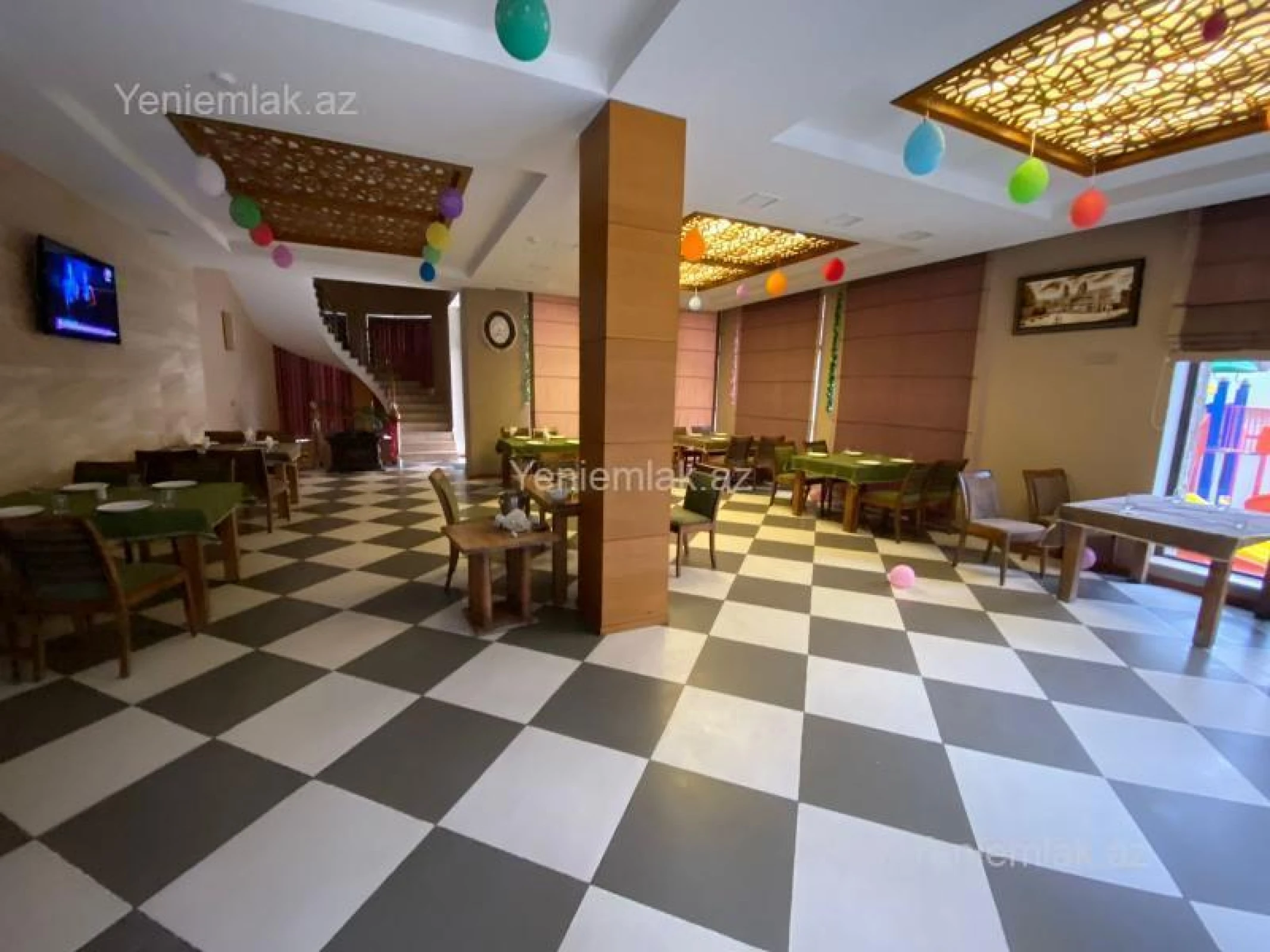 Satılır 10 otaqlı obyekt 600 m²