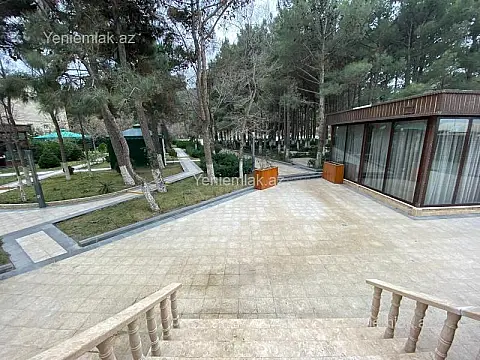 Satılır 10 otaqlı obyekt 600 m²