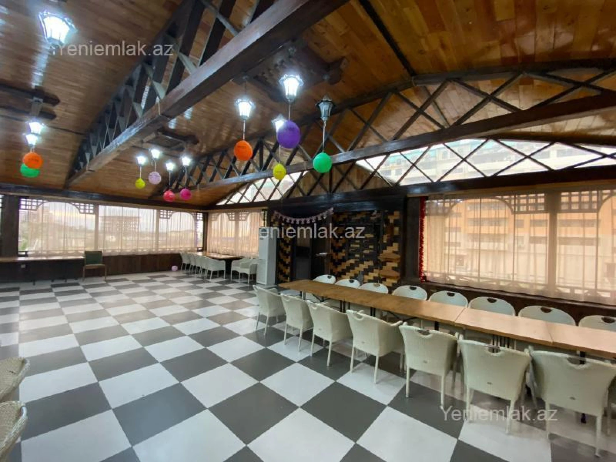 Satılır 10 otaqlı obyekt 600 m²