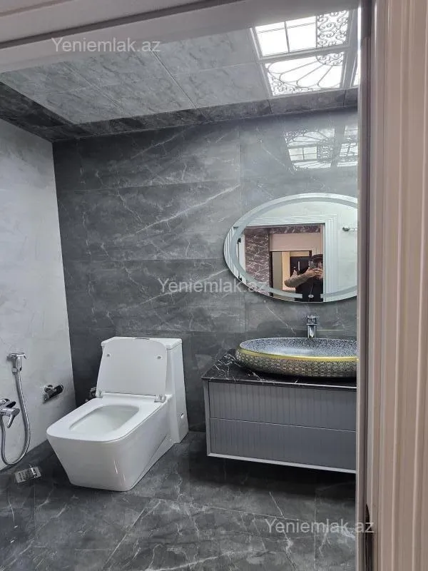 Satılır 3 otaqlı yeni tikili 137 m²