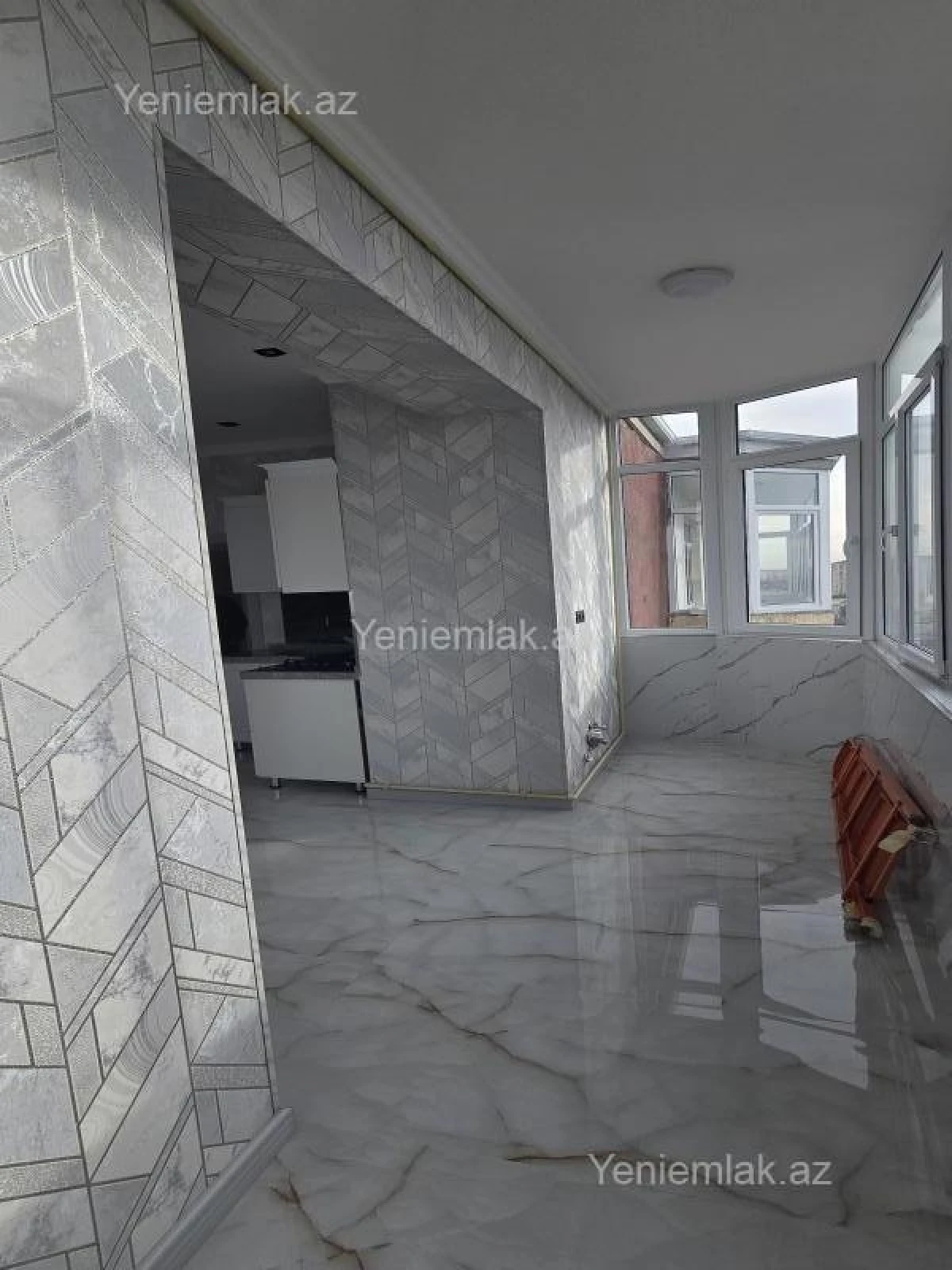 Satılır 3 otaqlı yeni tikili 137 m²