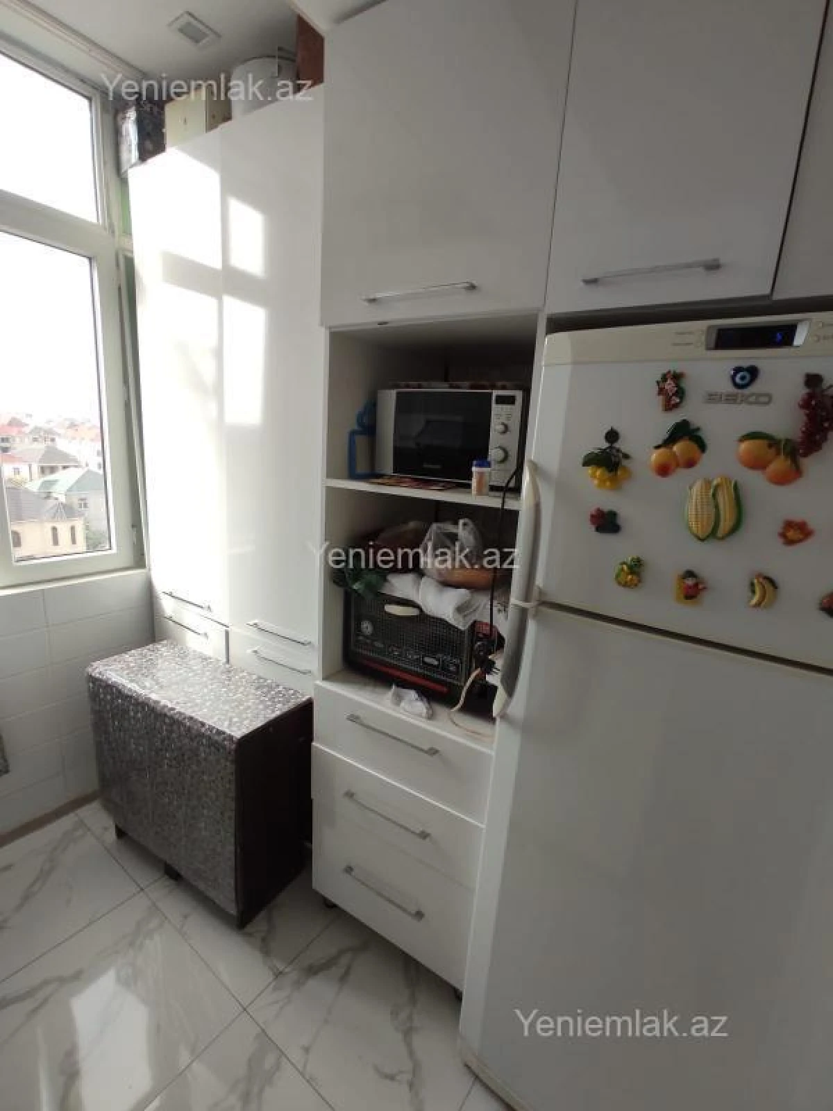 Satılır 2 otaqlı yeni tikili 68 m²