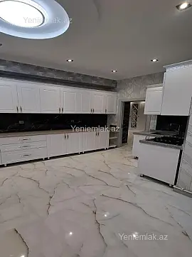 Satılır 3 otaqlı yeni tikili 137 m²