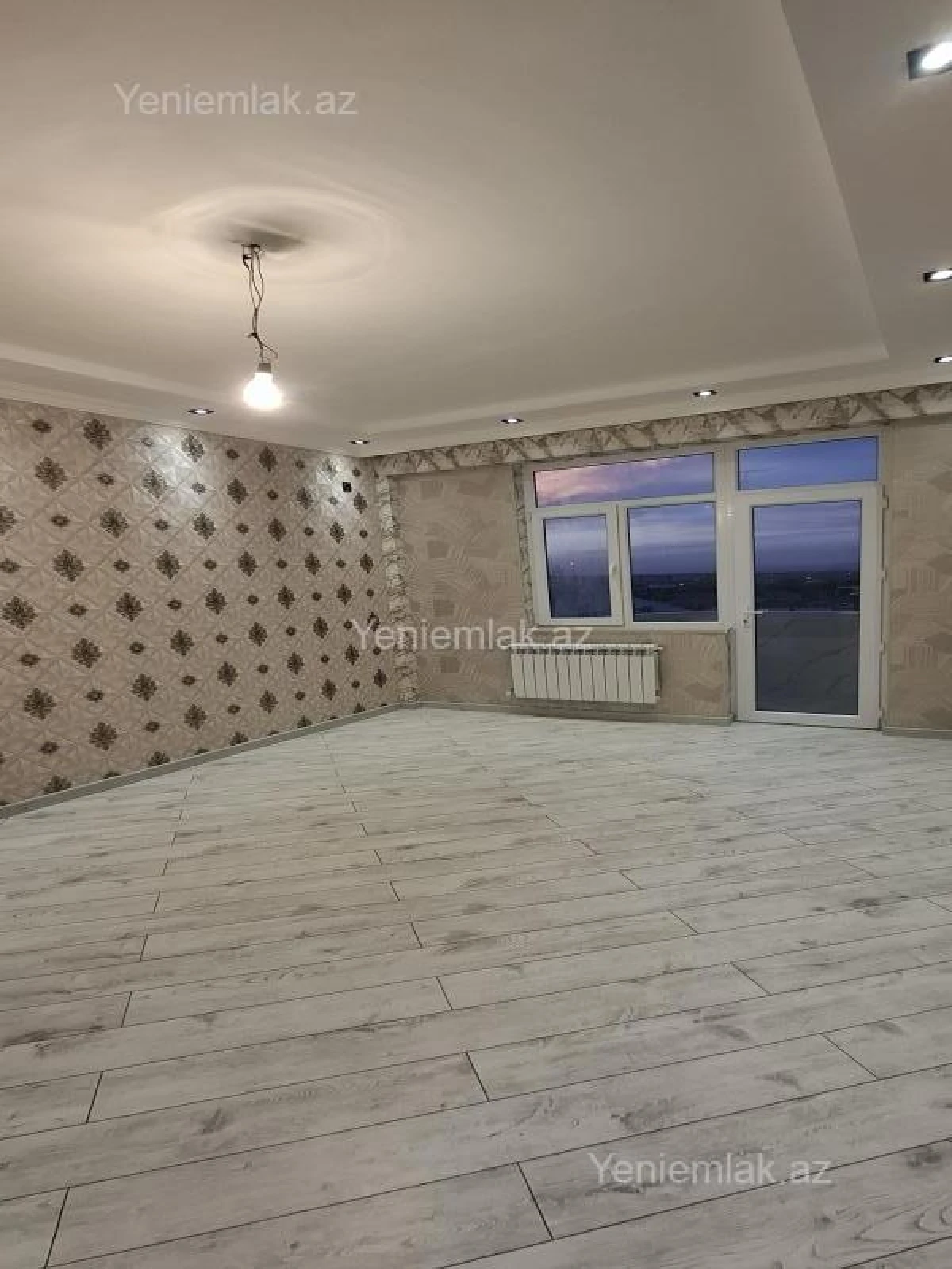 Satılır 3 otaqlı yeni tikili 137 m²