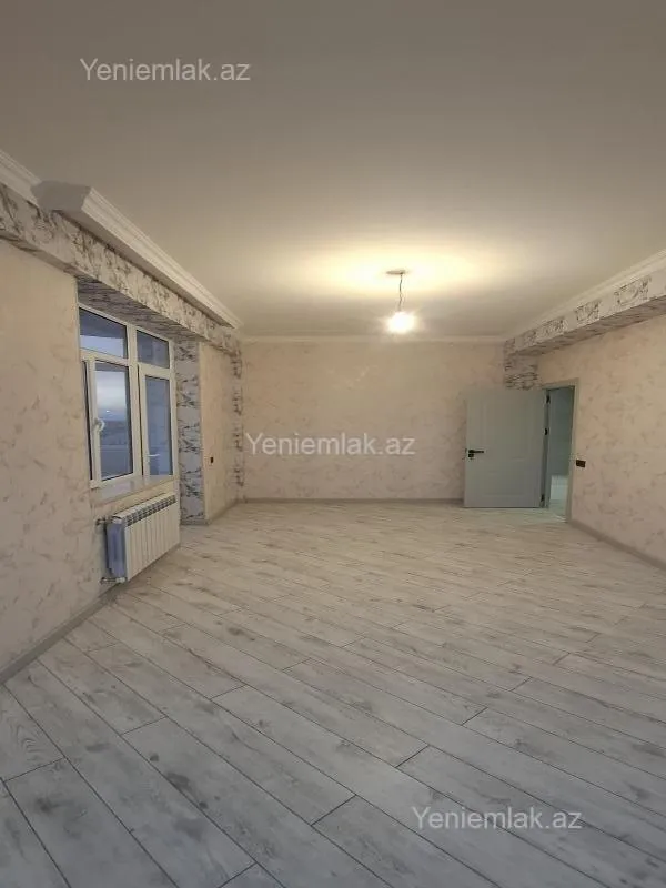 Satılır 3 otaqlı yeni tikili 137 m²