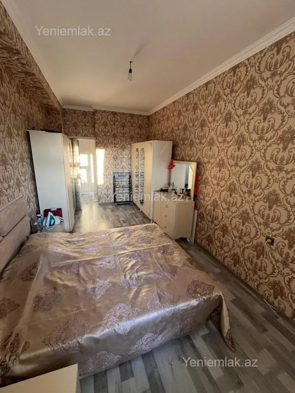 Satılır 2 otaqlı yeni tikili 60 m²