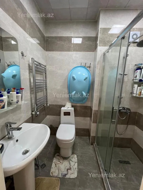 Satılır 3 otaqlı yeni tikili 100 m²