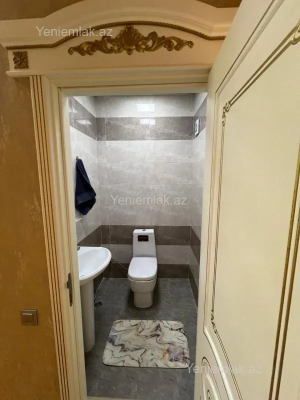 Satılır 3 otaqlı yeni tikili 100 m²