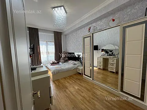 Satılır 3 otaqlı yeni tikili 100 m²