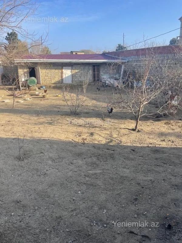 Satılır 6 otaqlı həyət evi 200 m²
