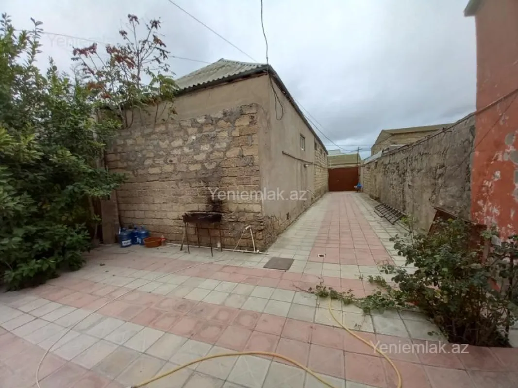 Satılır 7 otaqlı həyət evi 170 m²