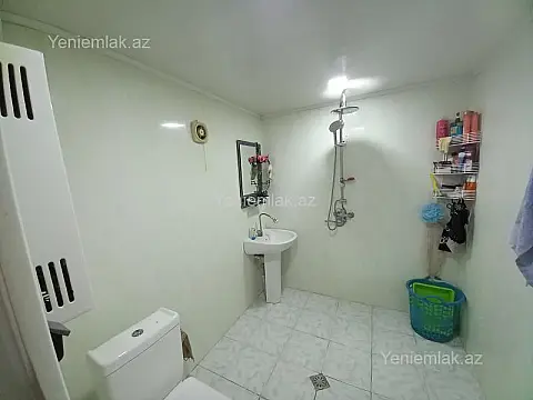 Satılır 7 otaqlı həyət evi 170 m²