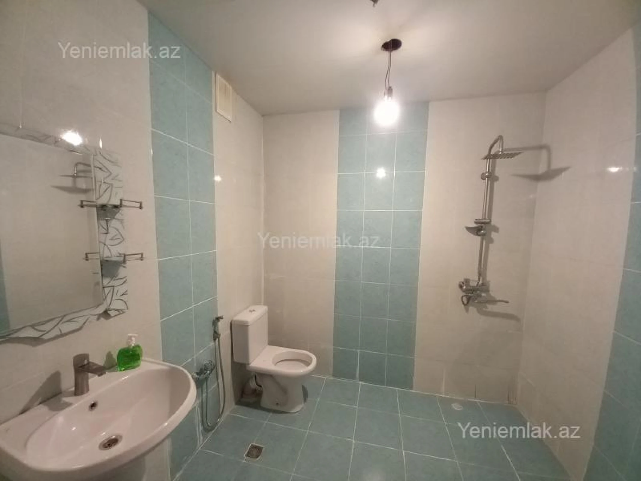 Satılır 7 otaqlı həyət evi 170 m²