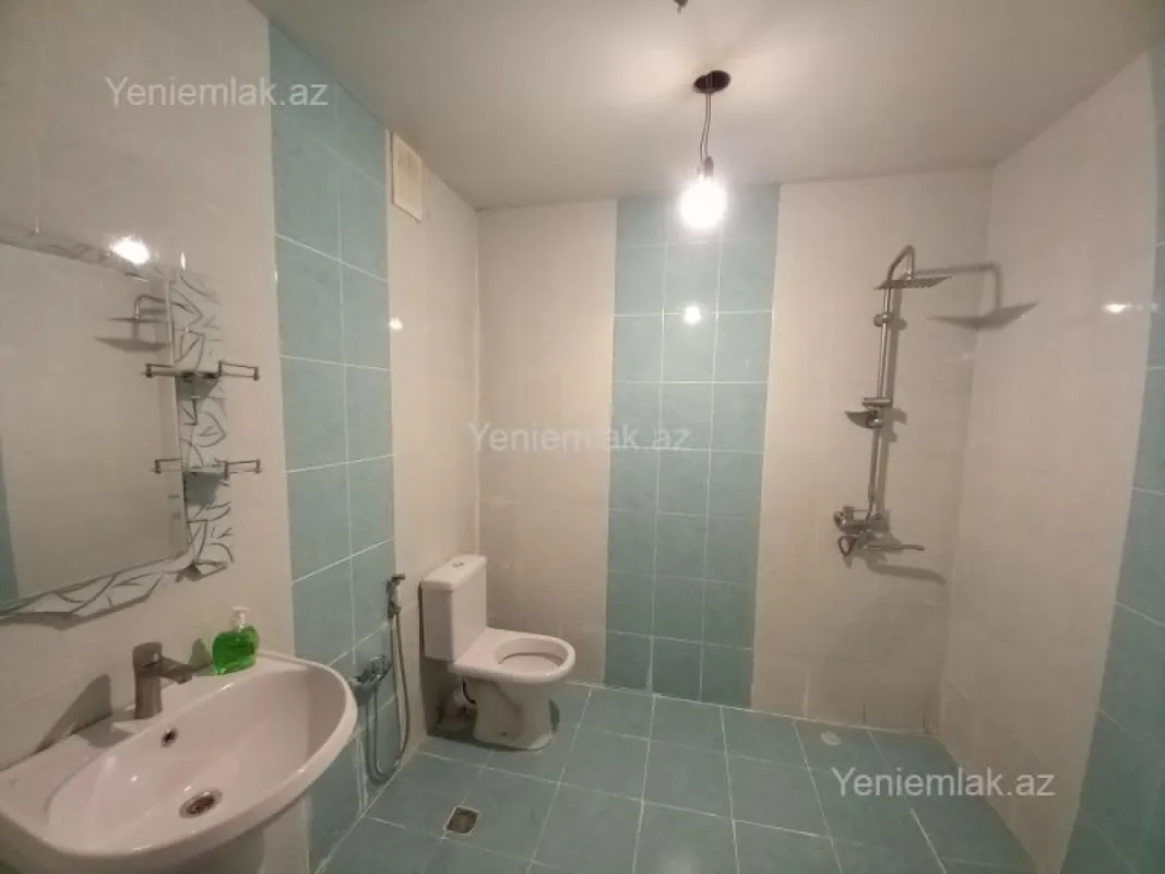 Satılır 7 otaqlı həyət evi 170 m²
