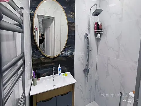 Satılır 3 otaqlı yeni tikili 150 m²