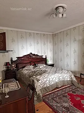 Satılır 7 otaqlı həyət evi 280 m²