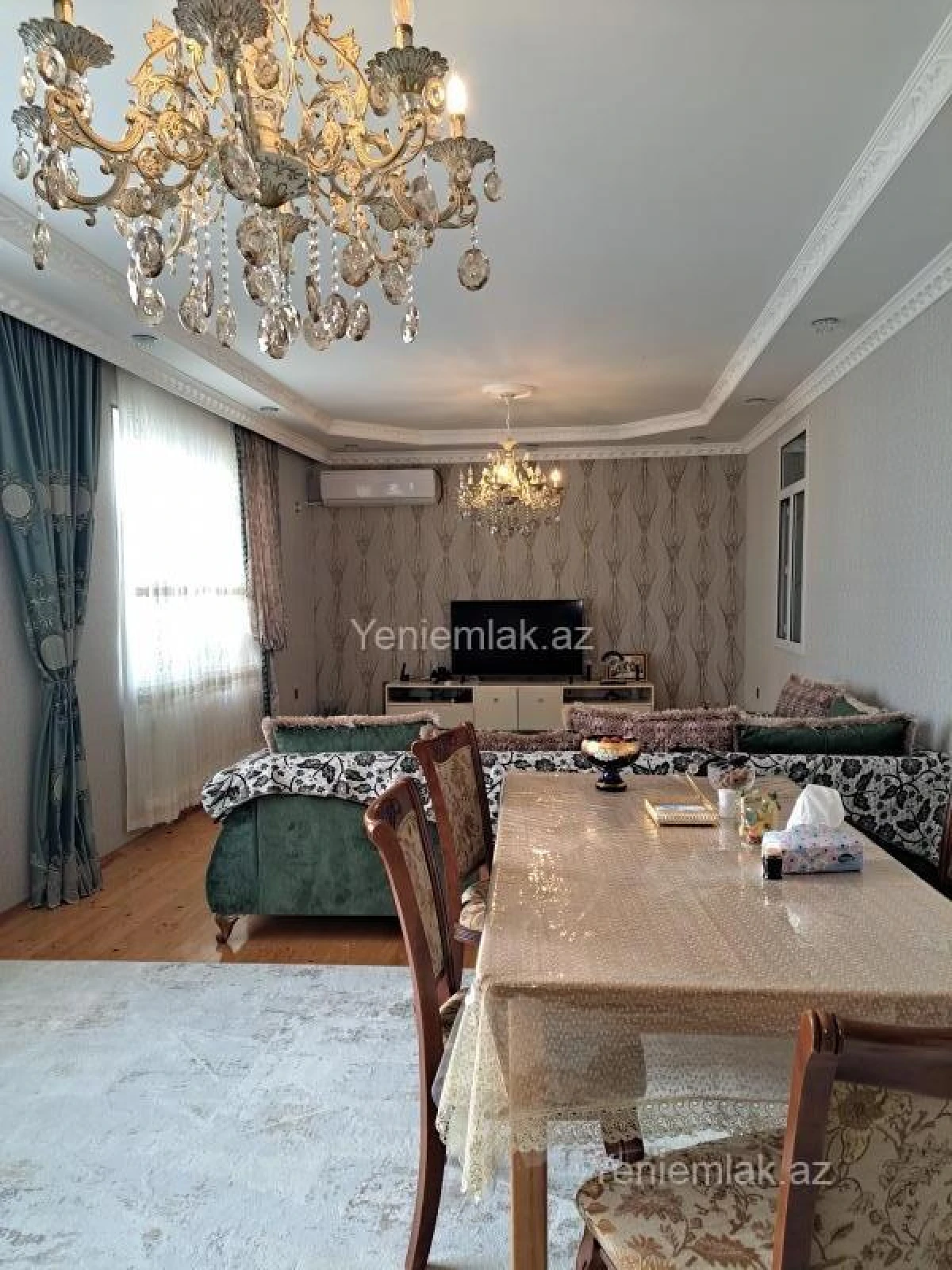 Satılır 7 otaqlı həyət evi 280 m²