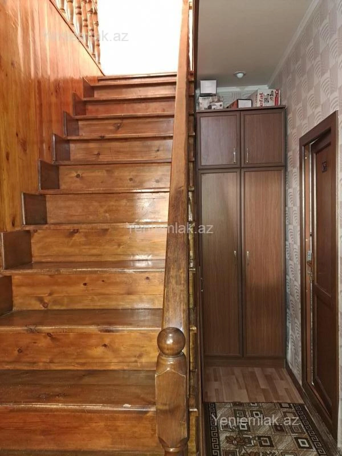 Satılır 7 otaqlı həyət evi 280 m²
