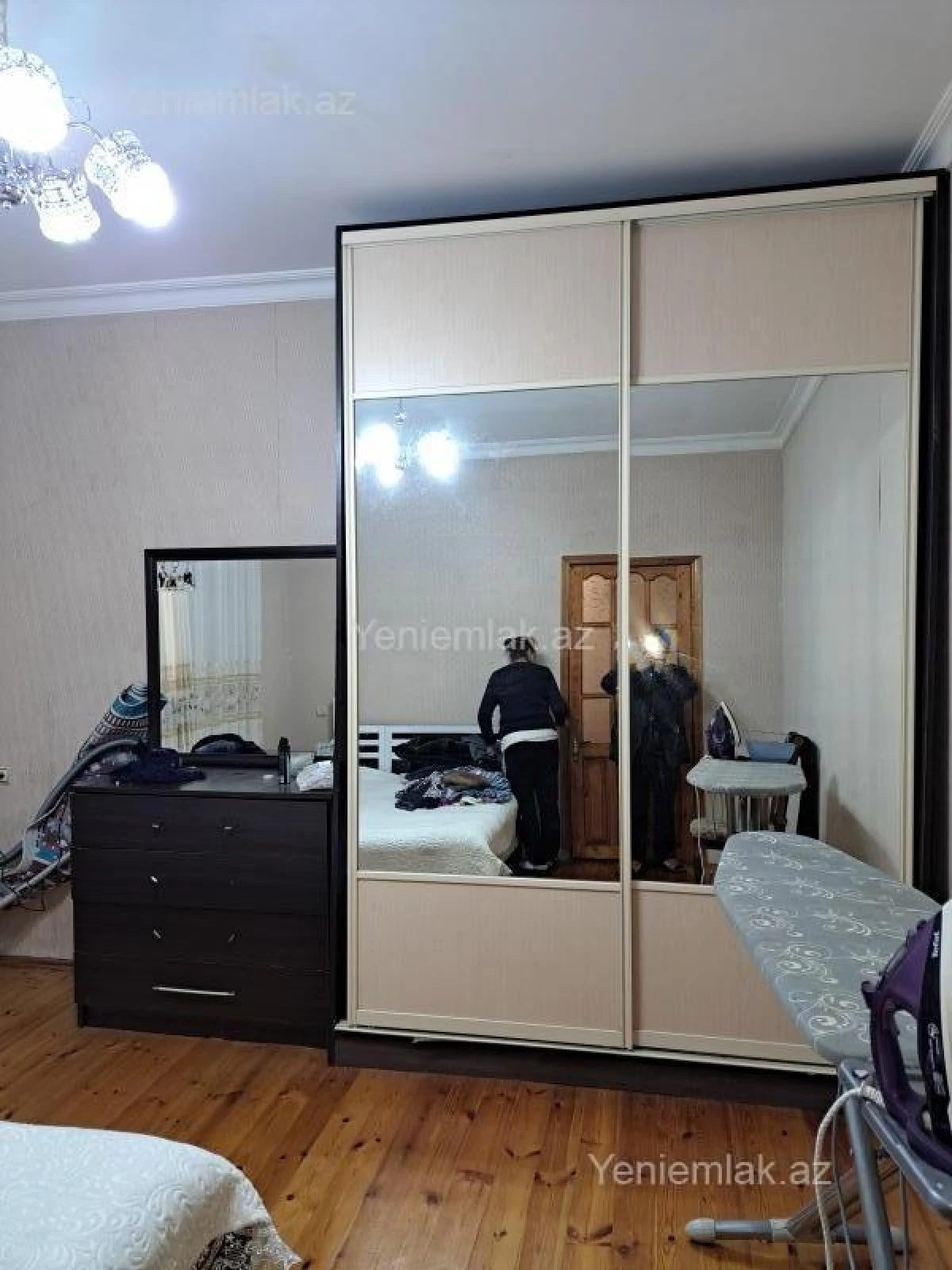 Satılır 7 otaqlı həyət evi 280 m²