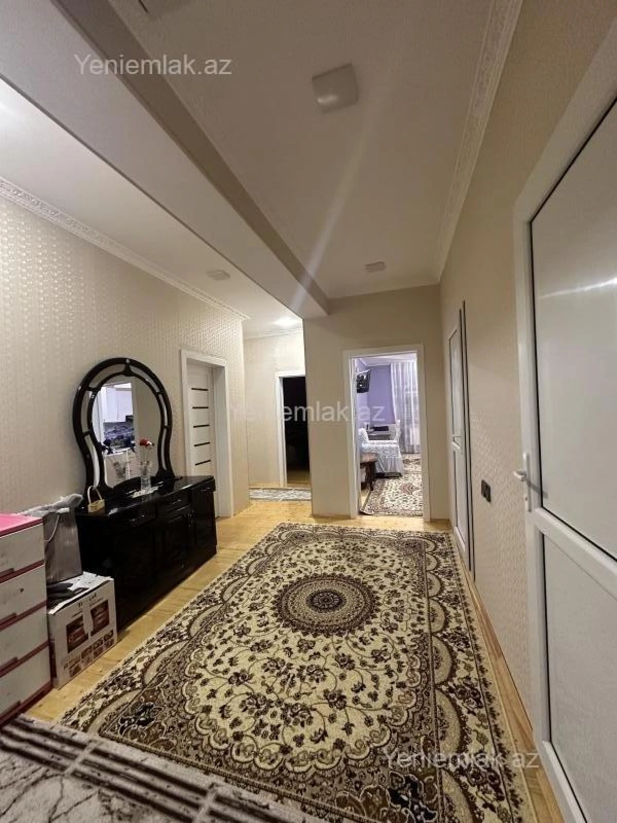 Satılır 3 otaqlı yeni tikili 93 m²