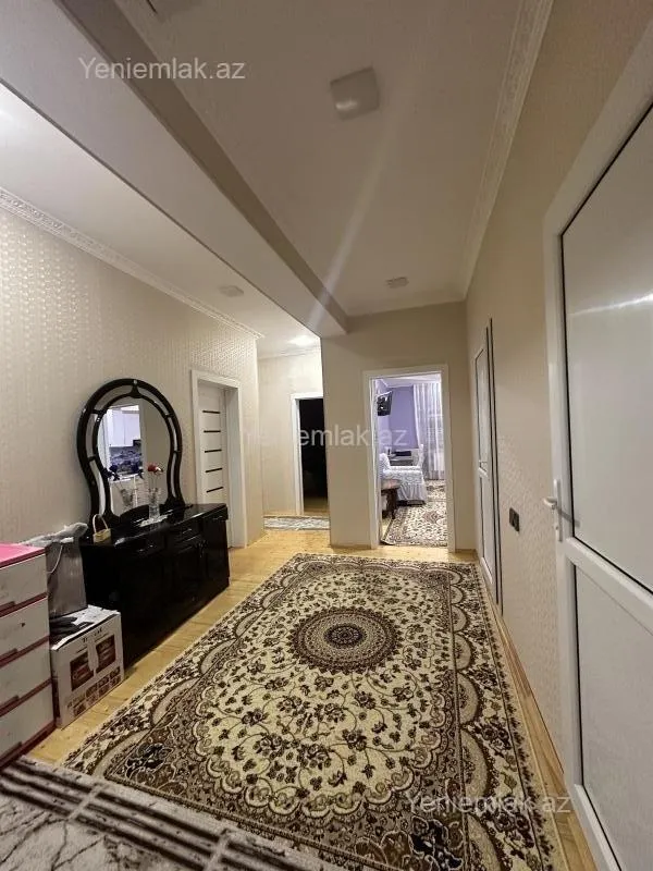 Satılır 3 otaqlı yeni tikili 93 m²