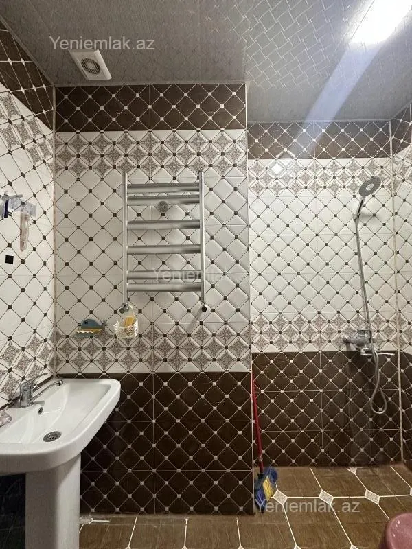 Satılır 3 otaqlı yeni tikili 93 m²