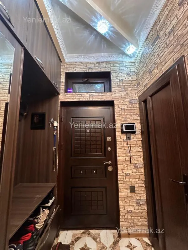 Satılır 2 otaqlı yeni tikili 100 m²