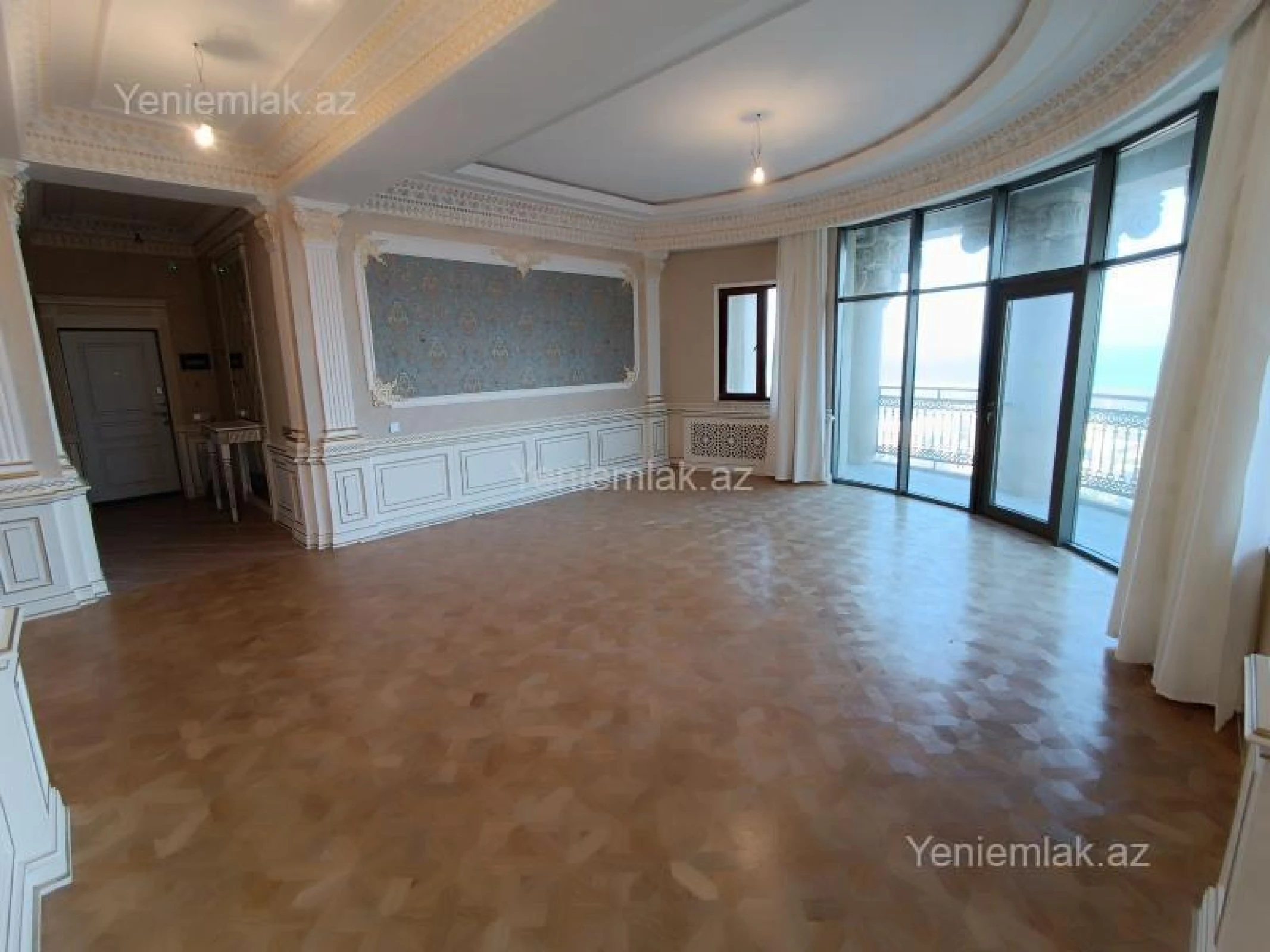 Satılır 4 otaqlı yeni tikili 160 m²