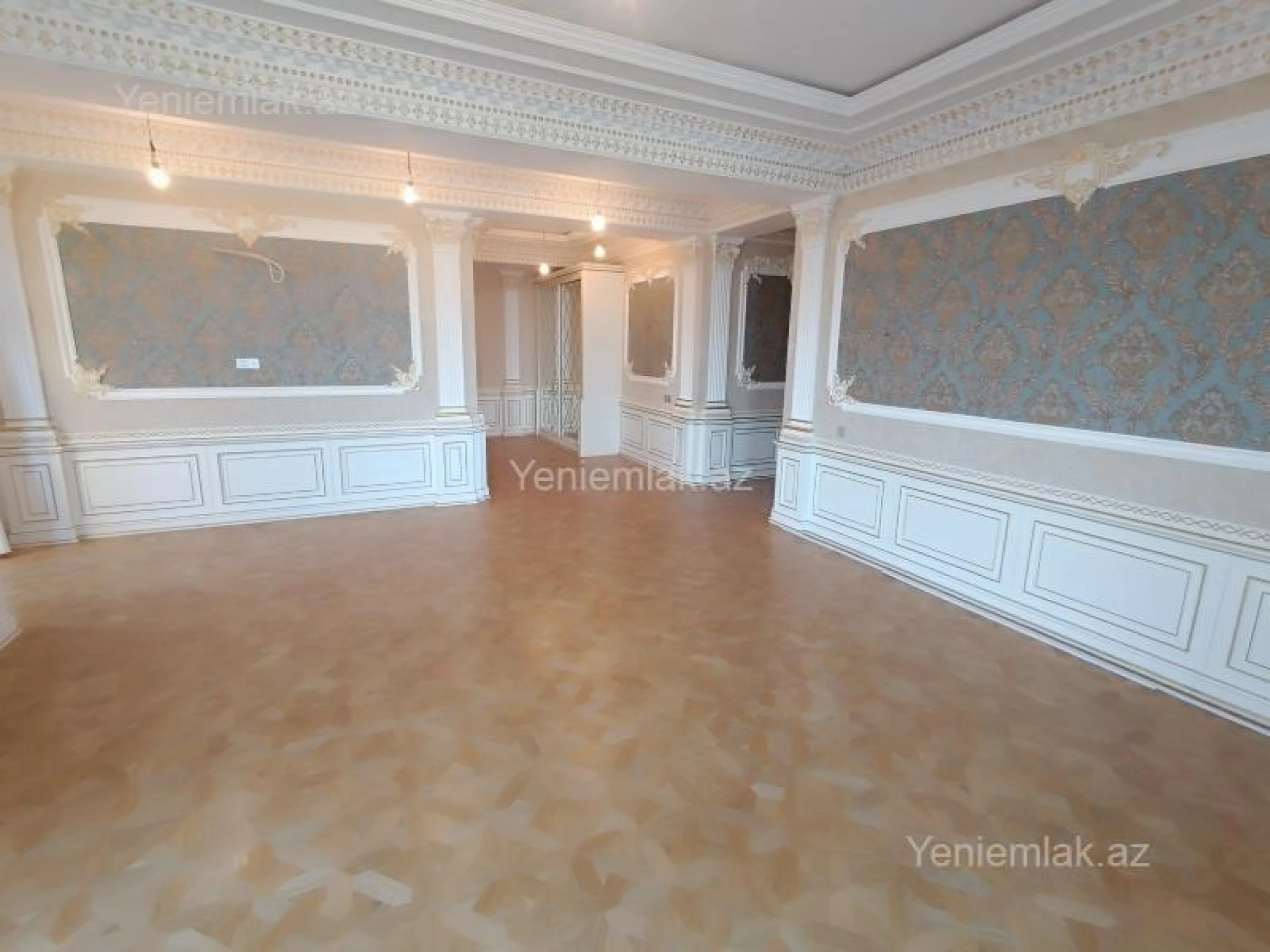 Satılır 4 otaqlı yeni tikili 160 m²
