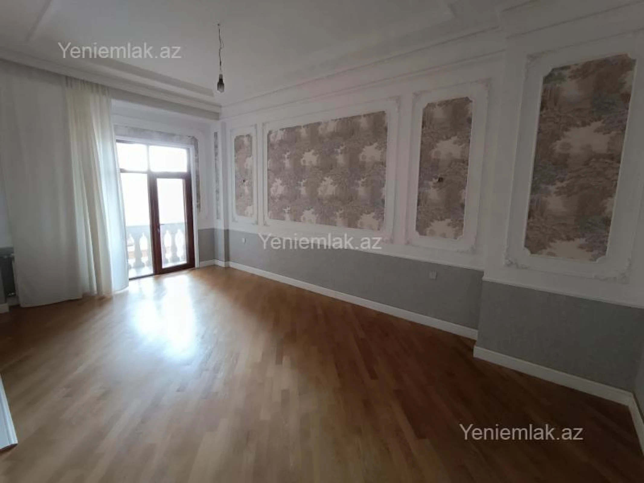 Satılır 4 otaqlı yeni tikili 160 m²