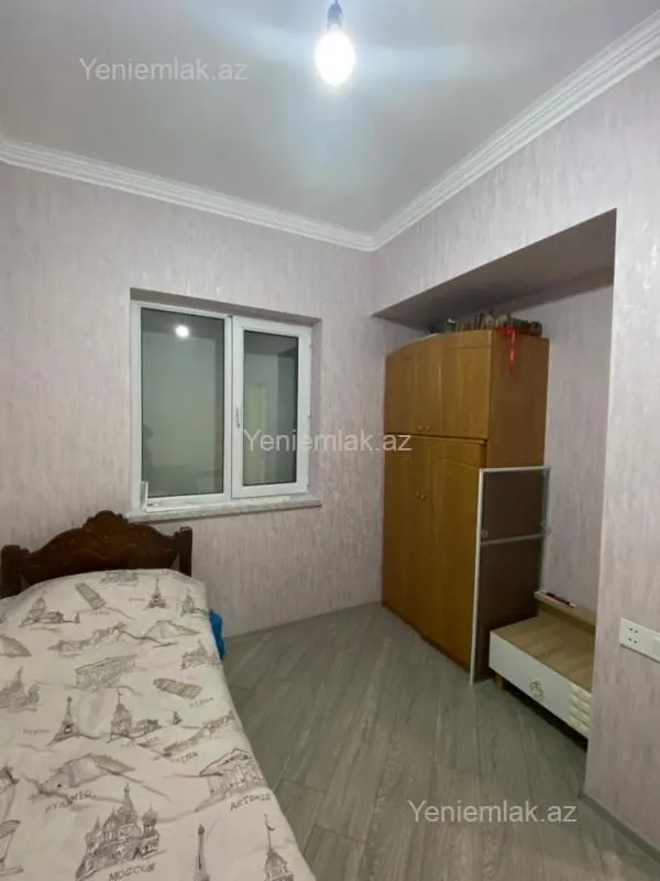 Satılır 3 otaqlı yeni tikili 83 m²