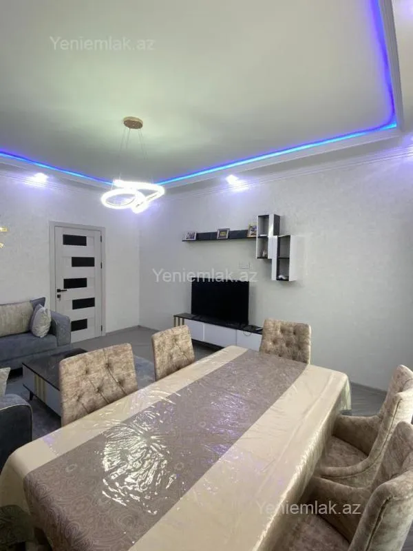 Satılır 3 otaqlı yeni tikili 83 m²