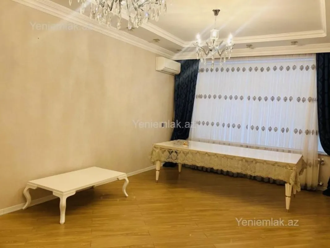 Satılır 3 otaqlı yeni tikili 137.5 m²