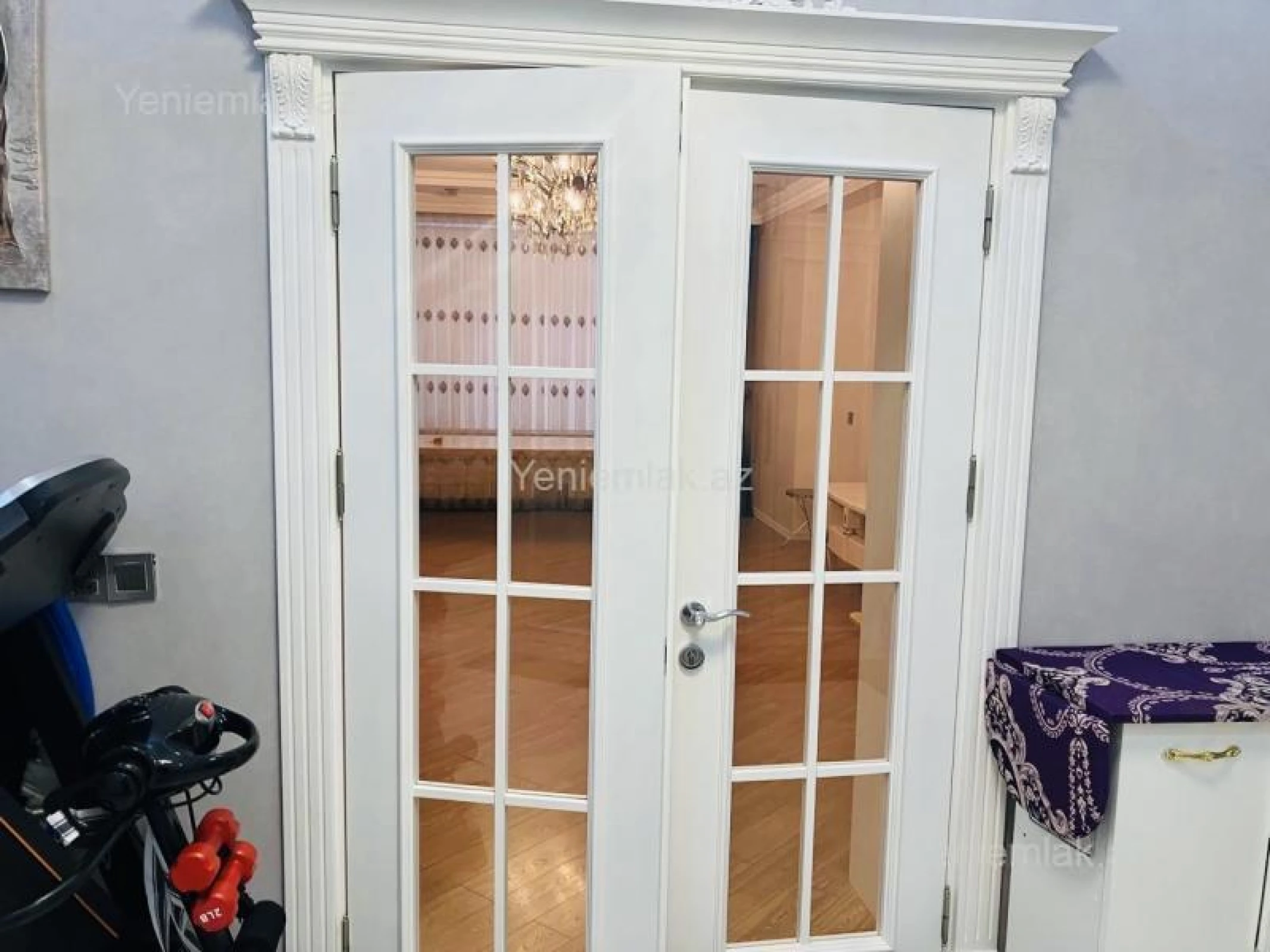 Satılır 3 otaqlı yeni tikili 137.5 m²